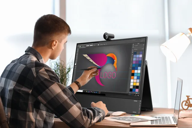 newline-flex-desktop-touch-display-f-r-kollaboration image 1