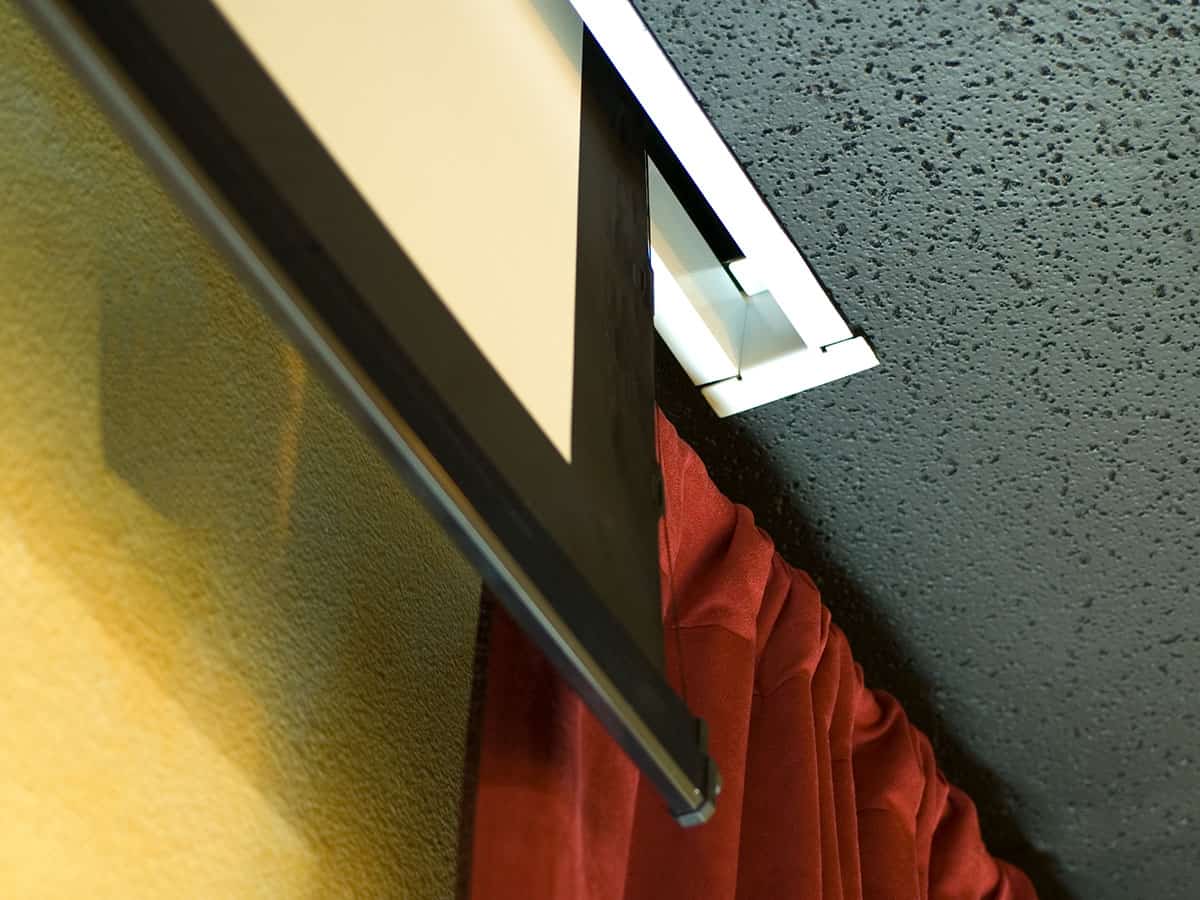 elite-screens-universal-ceiling-trim-kit-einbaublende image 2