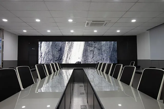 newline-dv-pro-led-videowand-gob-f-r-indoor image 1