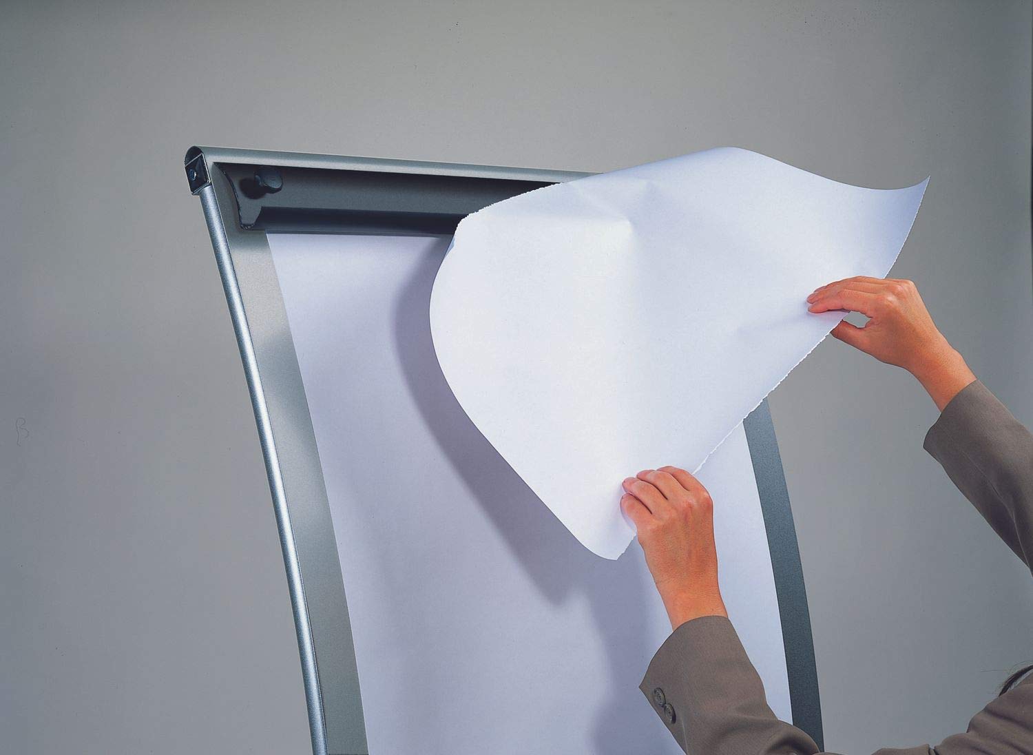legamaster-silvertec-mobiles-flipchart-103x70-cm-magnetisch image 5