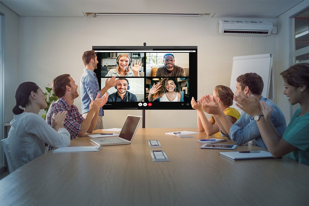 newline-vega-pro-all-in-one-monitor-android-13-google-edla-mit-4k-kamera image 1